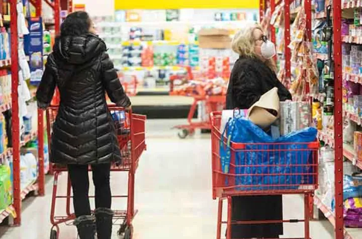 کدام کانادایی‌ها بیشترین آسیب را از تورم دیده‌اند و این تورم کی پایین می‌آید؟